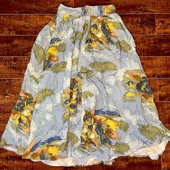 Vintage Floral Blue Skirt by Como Studio - Picture 1 of 1